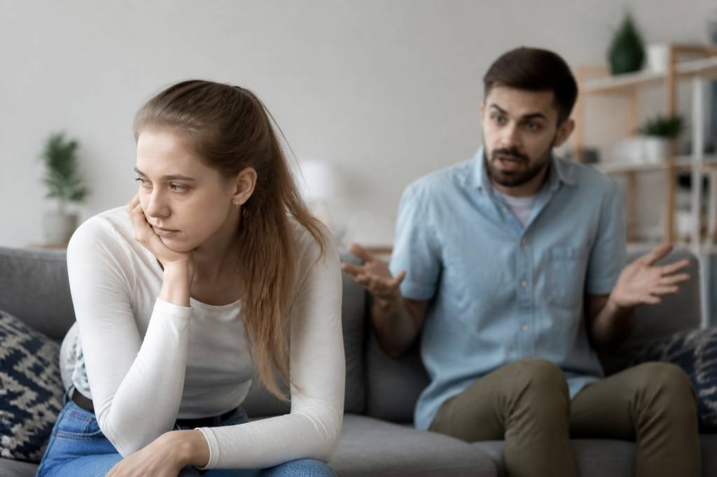 8 signes personnes toxiques à reconnaître pour préserver votre bien-être